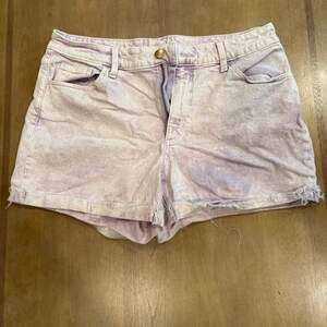 Universal Thread Vintage Midi Acid Wash Purple/Pink Jean Shorts